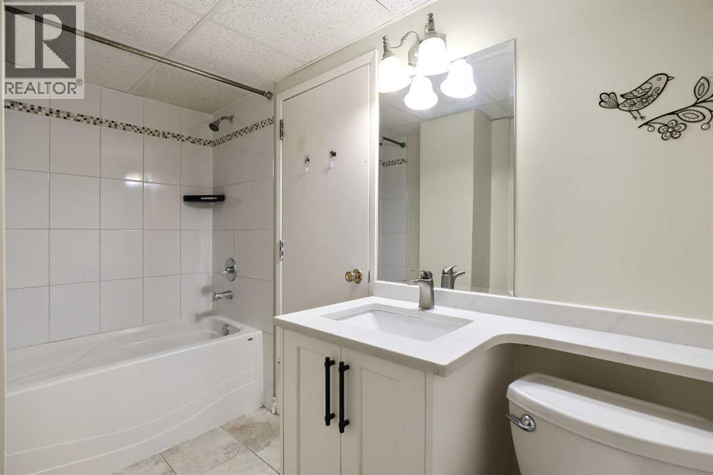 610 Strathcona Drive Southwest - Photo 16