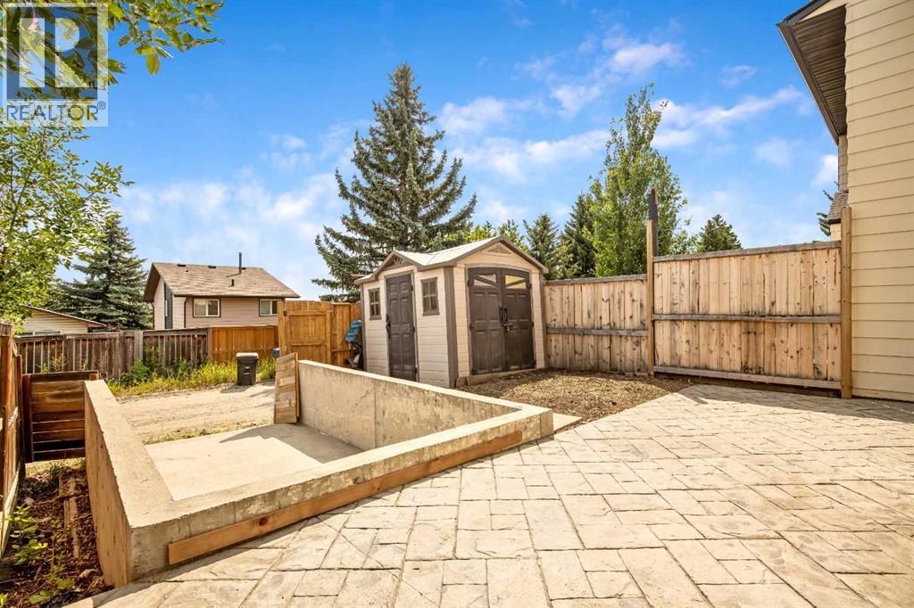 610 Strathcona Drive Southwest - Photo 23