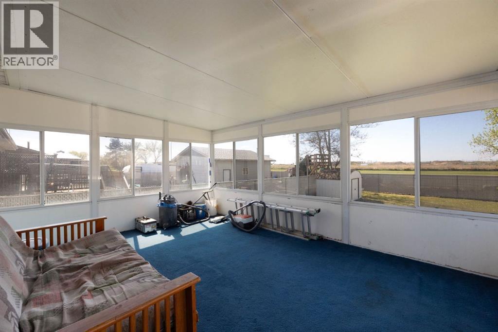 173 Oaks Crescent - Photo 21