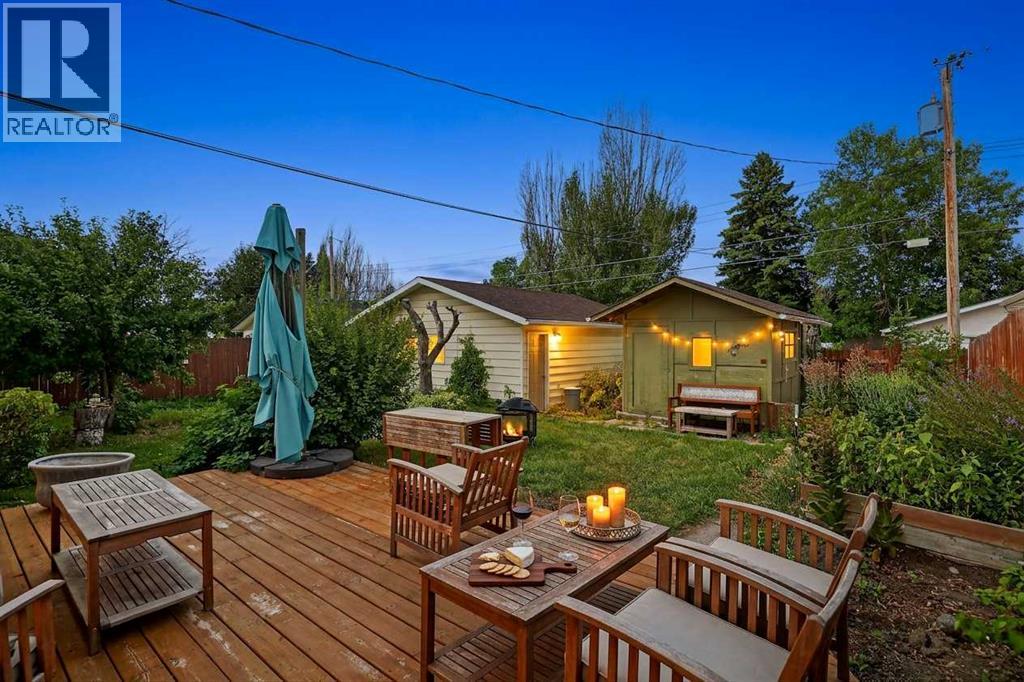 7935 Huntwick Hill NE - 29