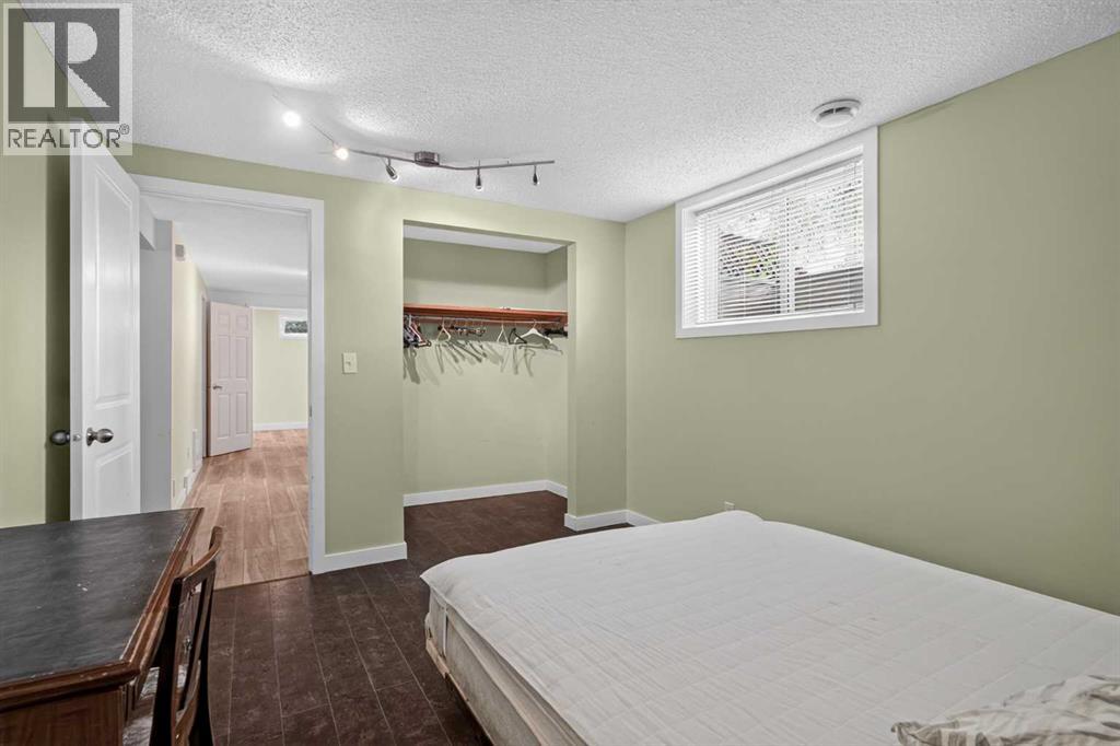 7935 Huntwick Hill NE - Image 27