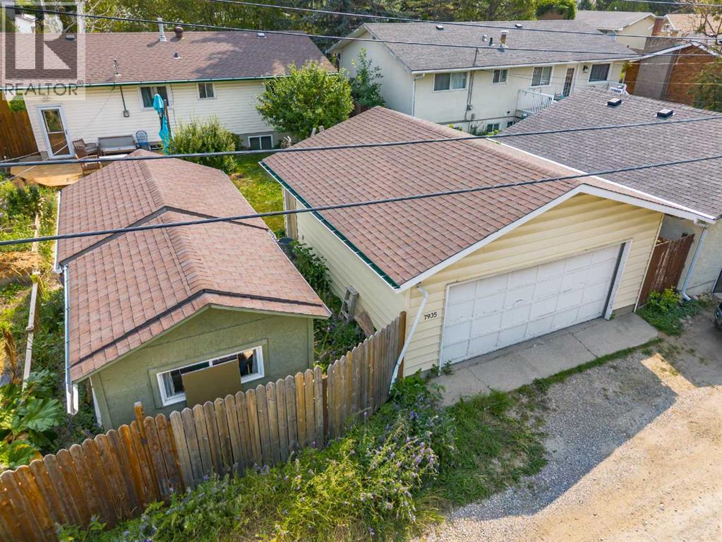 7935 Huntwick Hill NE - 41