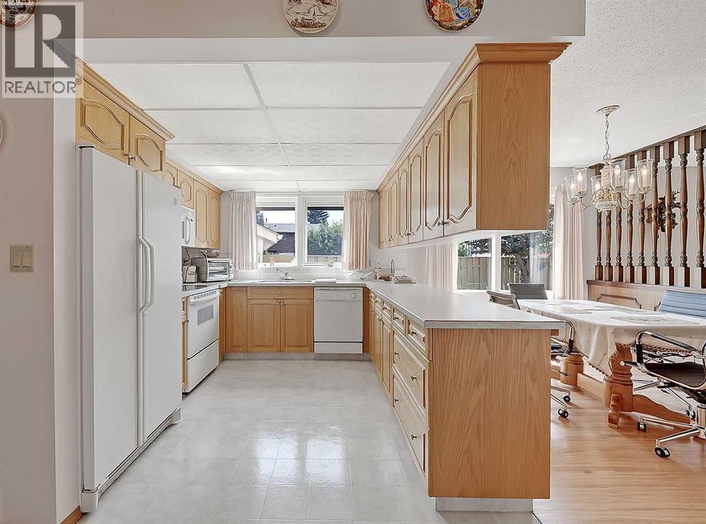 9556 Oakland Way Southwest