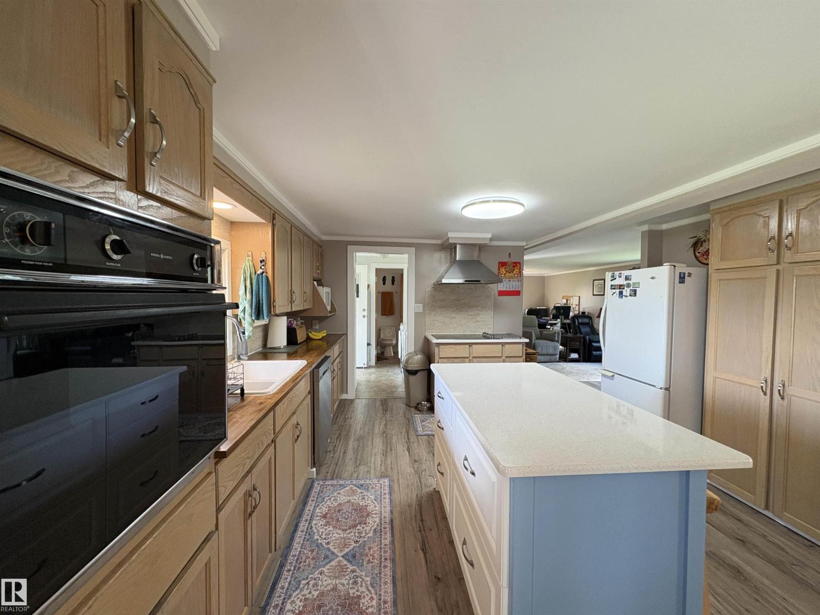 22529 twp rd 590 - Photo 8