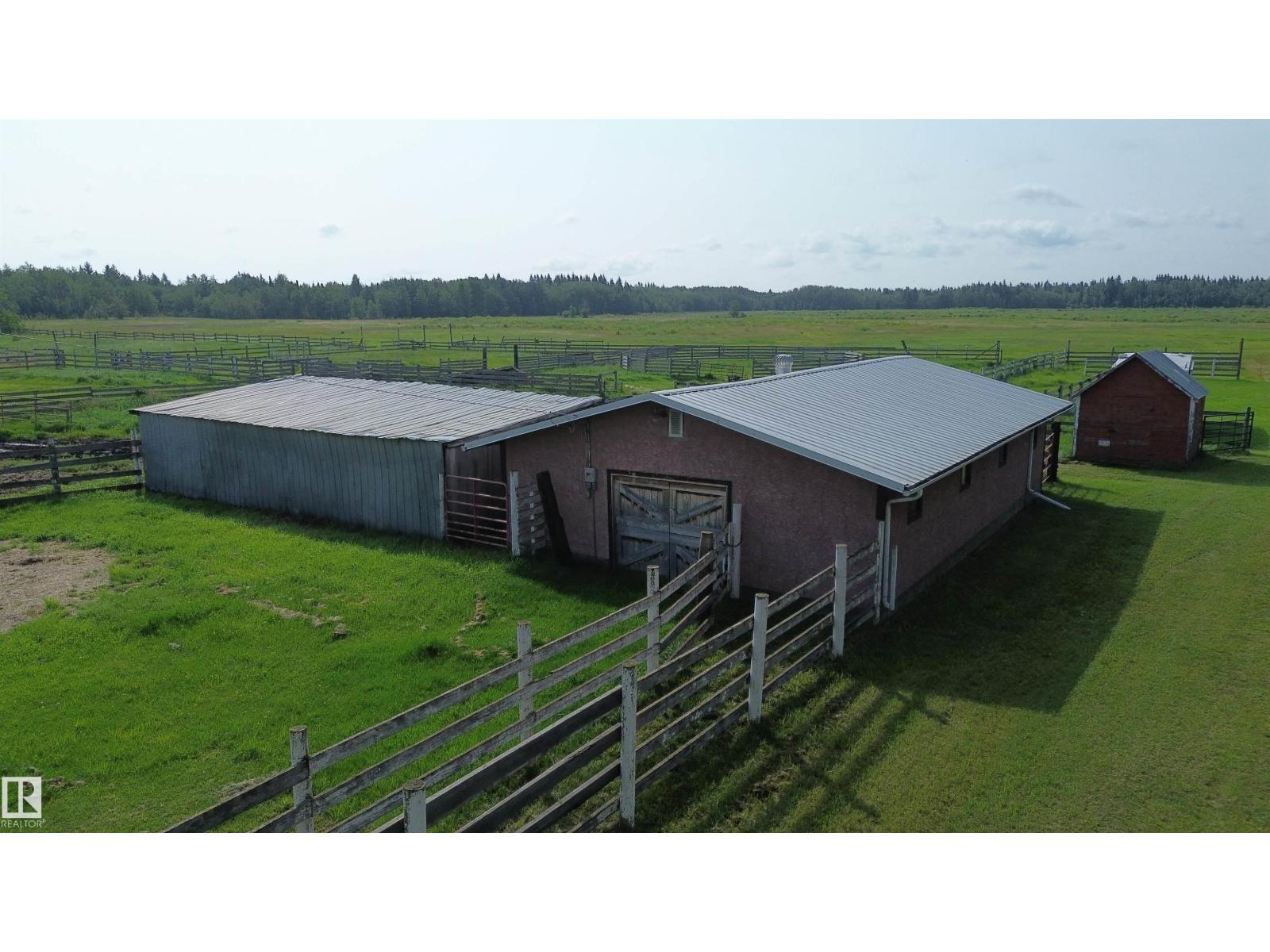 22529 twp rd 590 - Photo 49