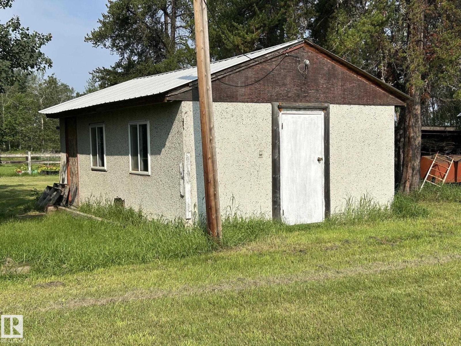 22529 twp rd 590 - Image 58