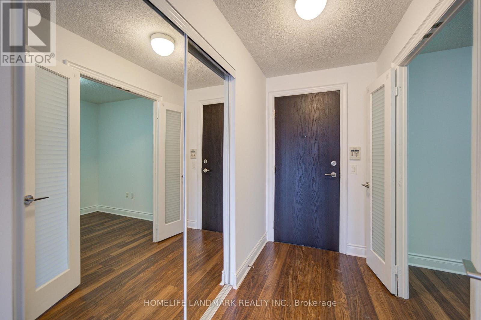 #2126 500 DORIS AVENUE - 7