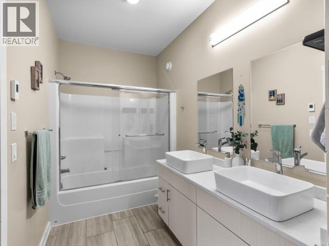41 ISKOOT CRESCENT - 18