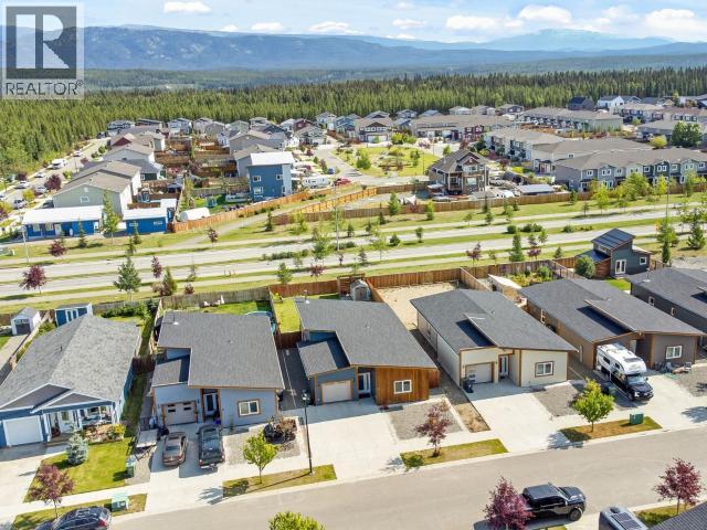 41 ISKOOT CRESCENT - 7