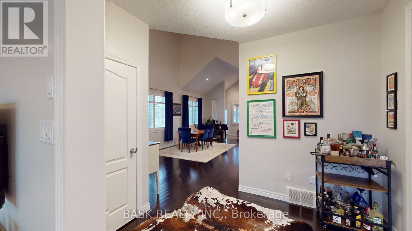 1 ST. PAUL'S PLACE - Image 25