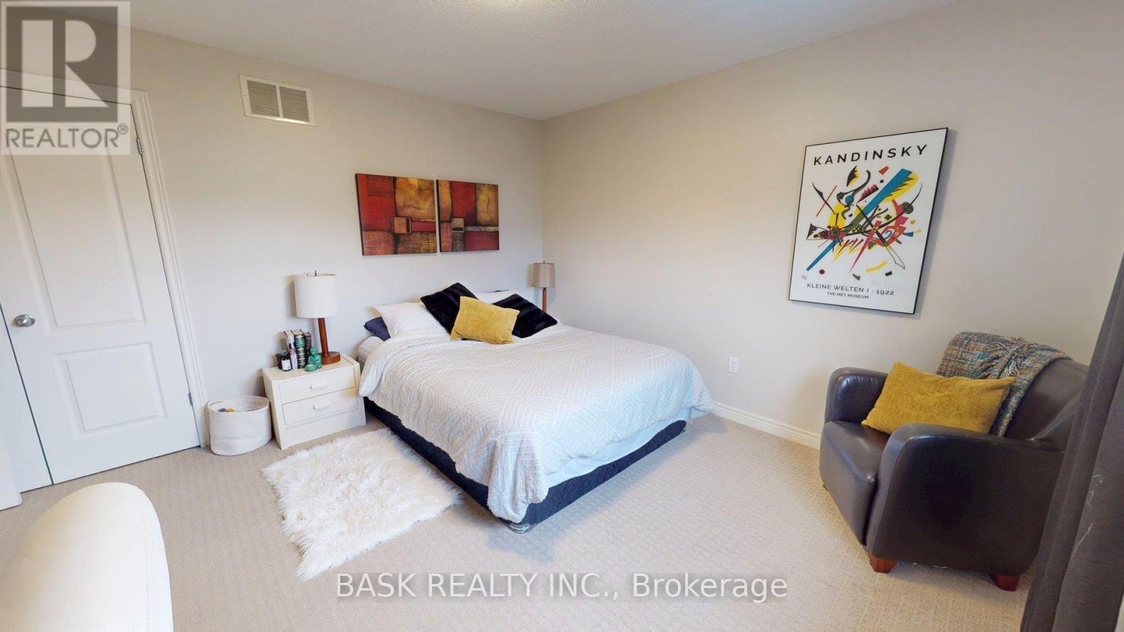 1 ST. PAUL'S PLACE - Image 35