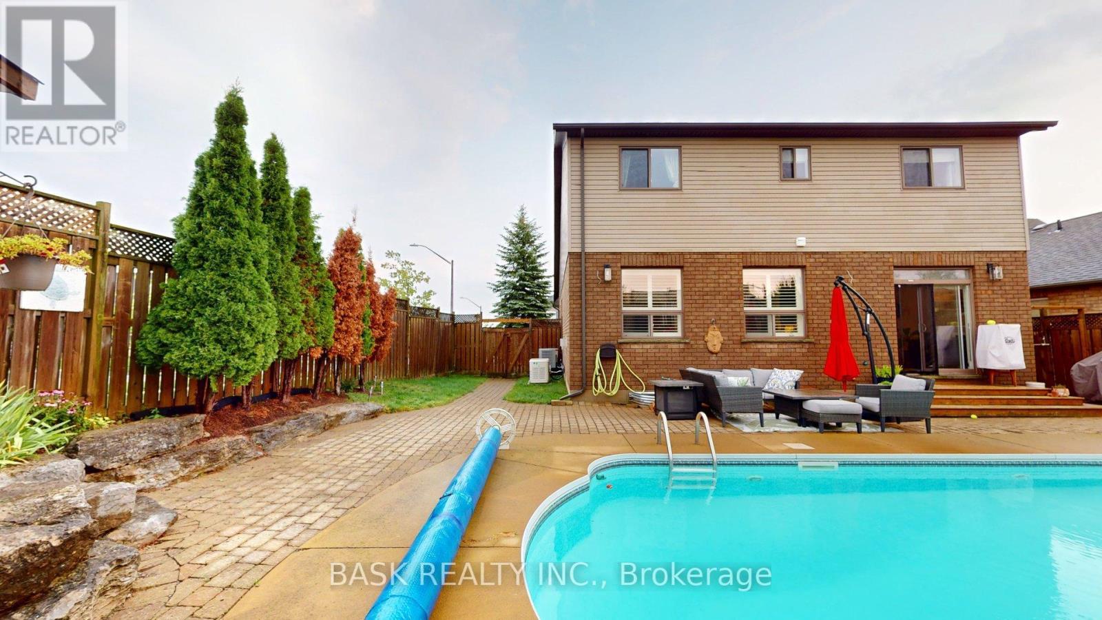 1 ST. PAUL'S PLACE - Image 49