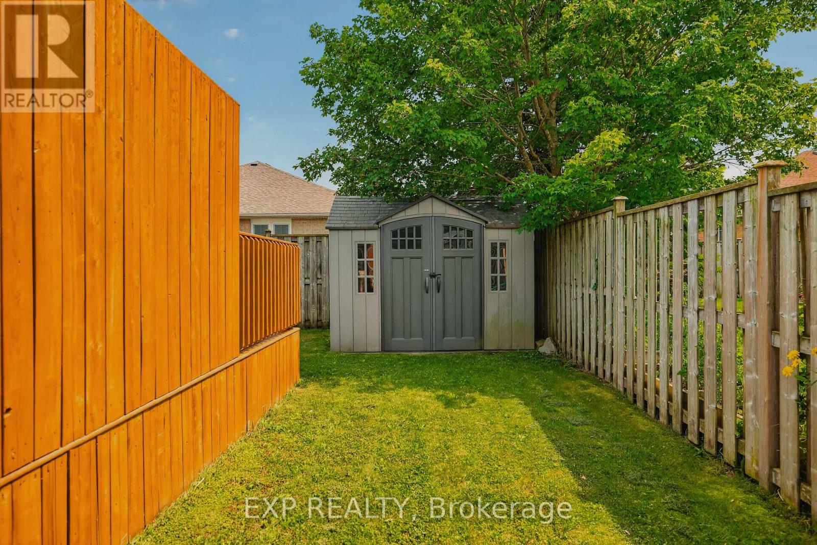 11 MAPLE STREET - 34