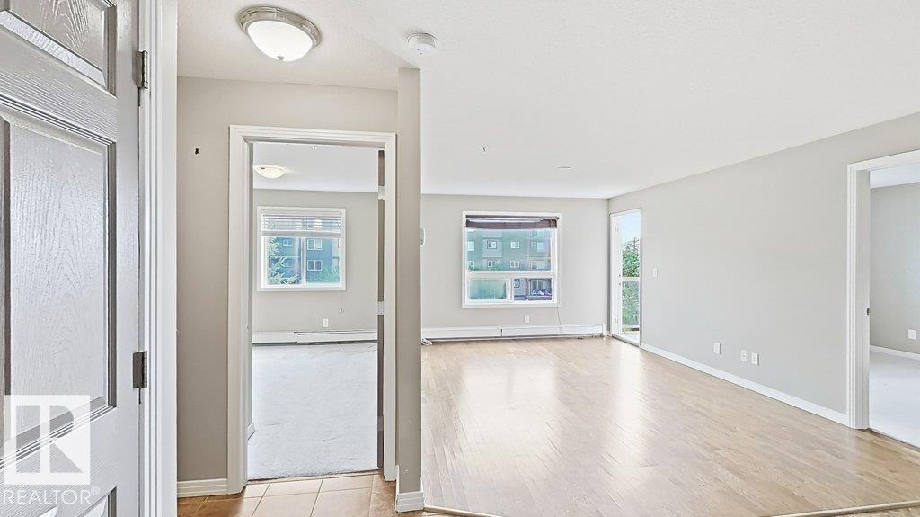 #317 5005 165 AV NW - 24