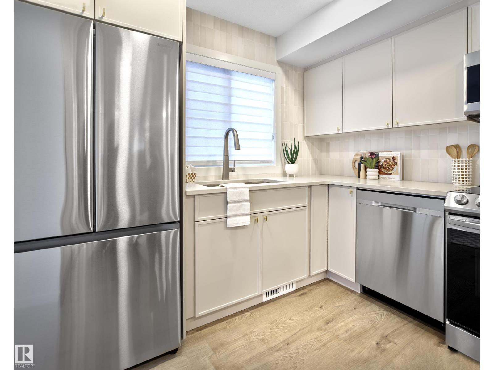 1316 9 Street NW - Photo 7