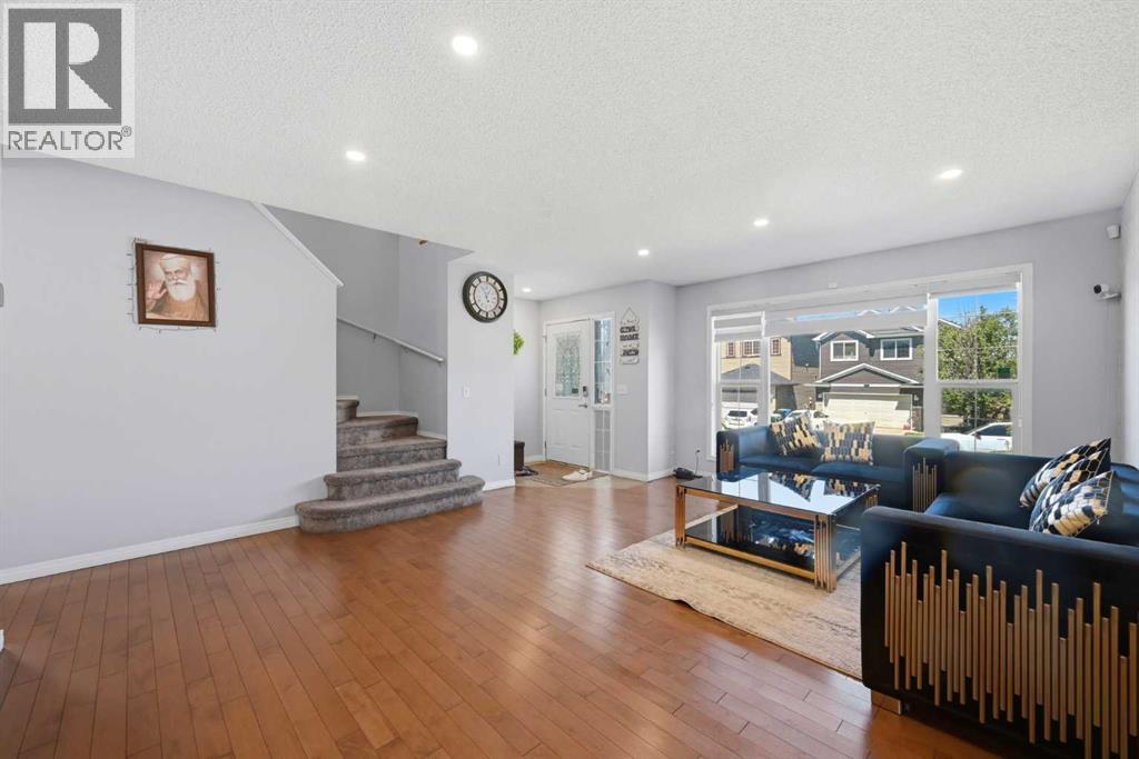33 Saddlecrest Close Northeast - Photo 6