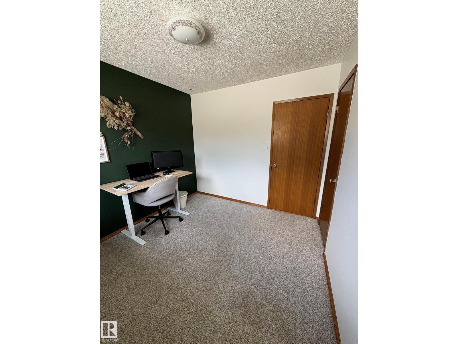 9024 60 Street NW - Photo 27