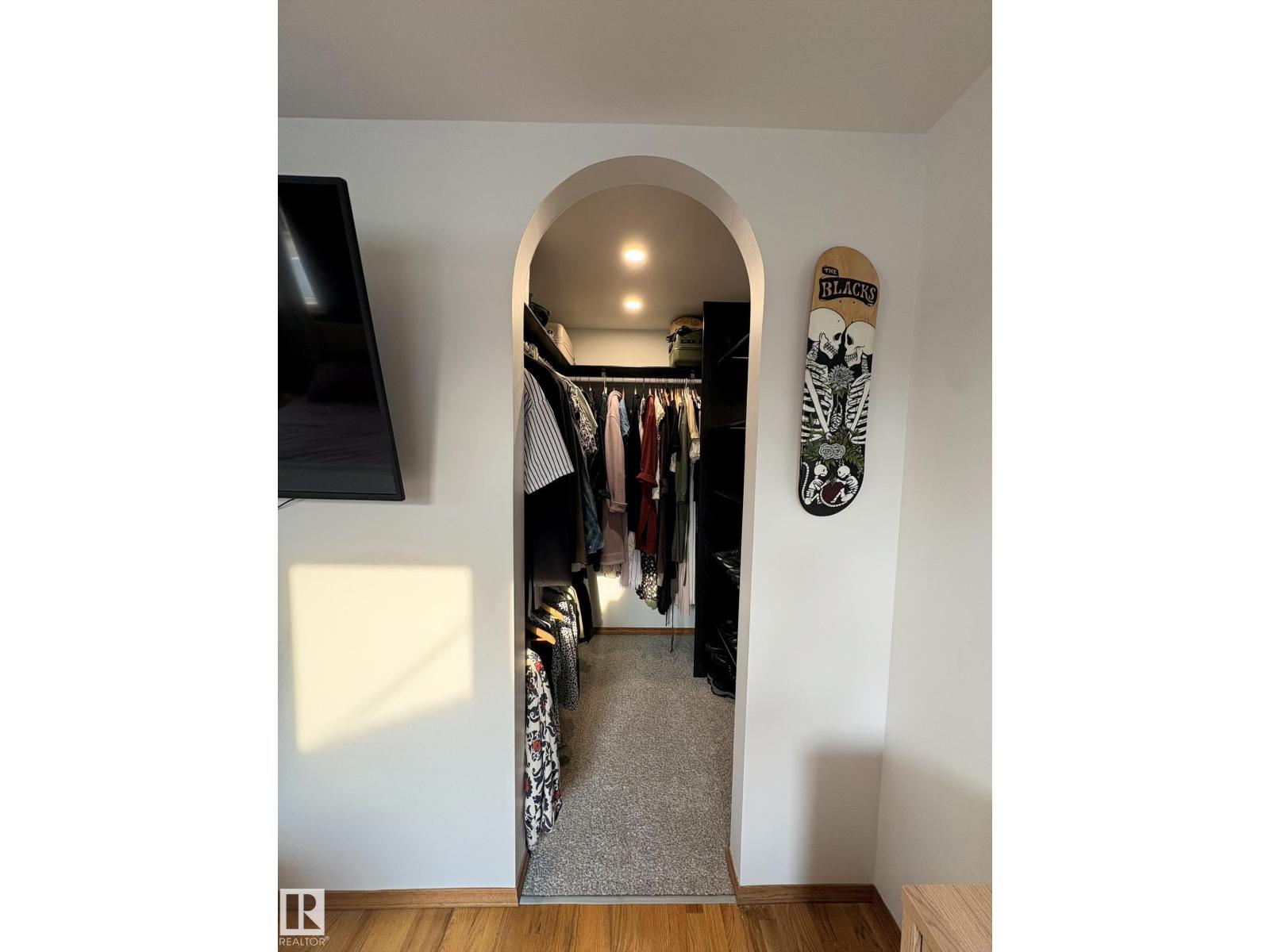 9024 60 Street NW - Photo 32