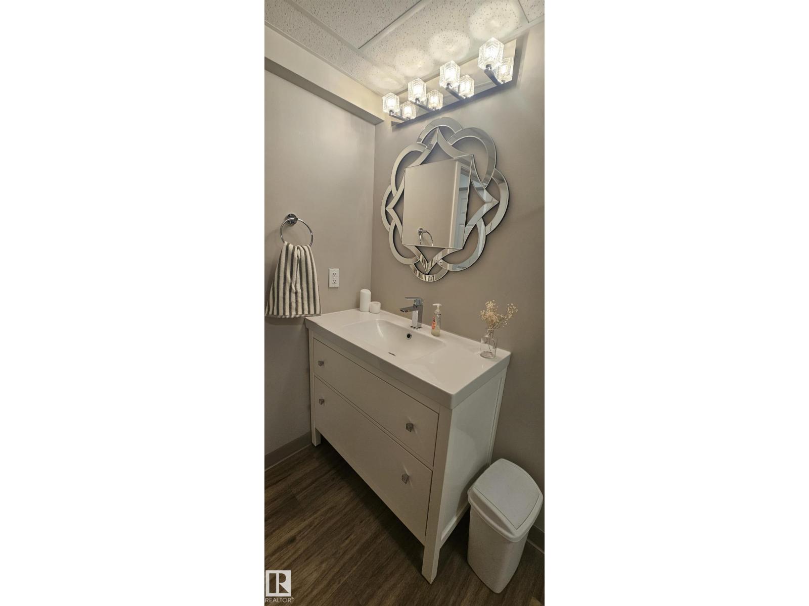 9024 60 Street NW - Photo 43