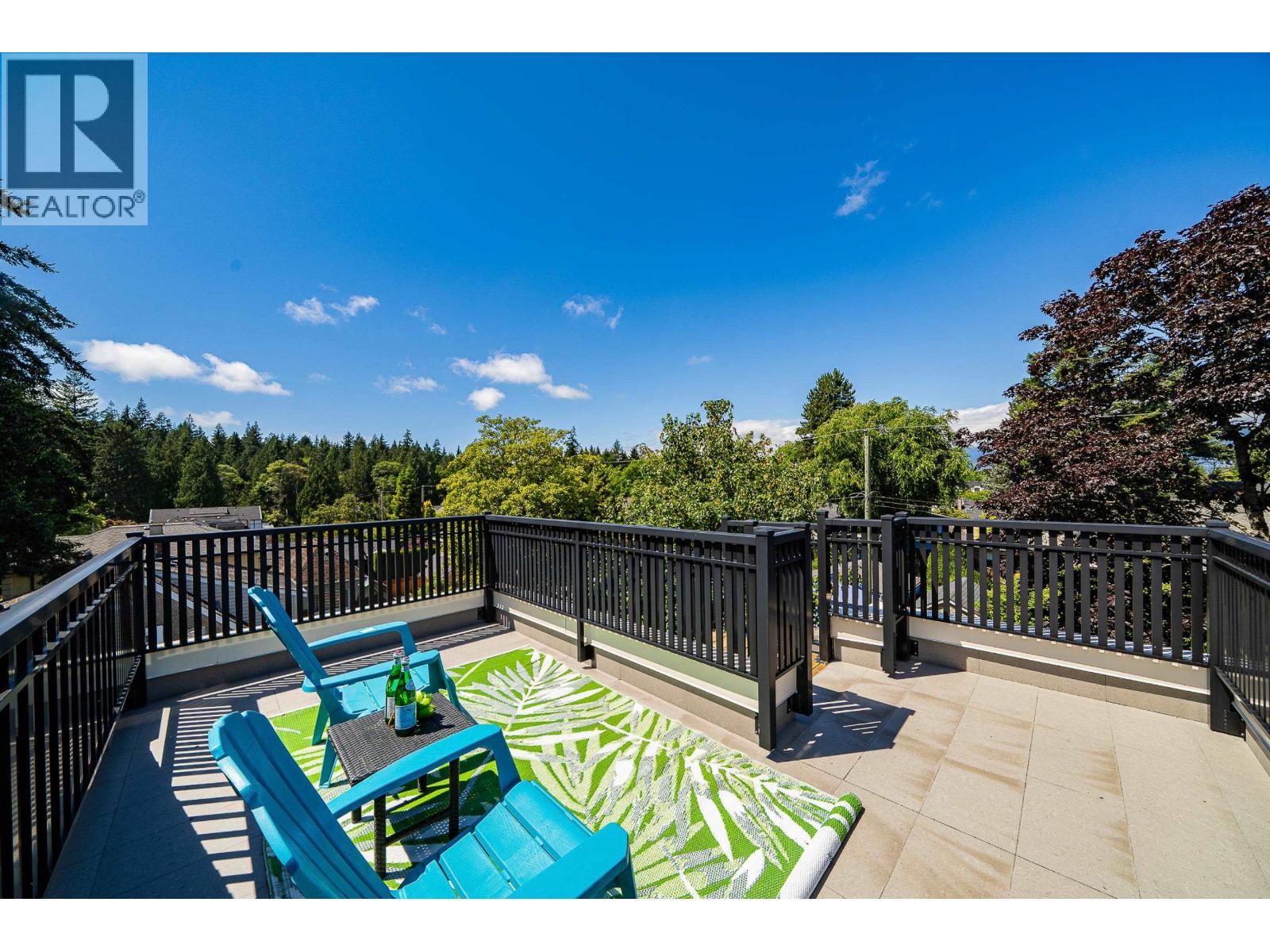 4627 W 15TH AVENUE, Vancouver