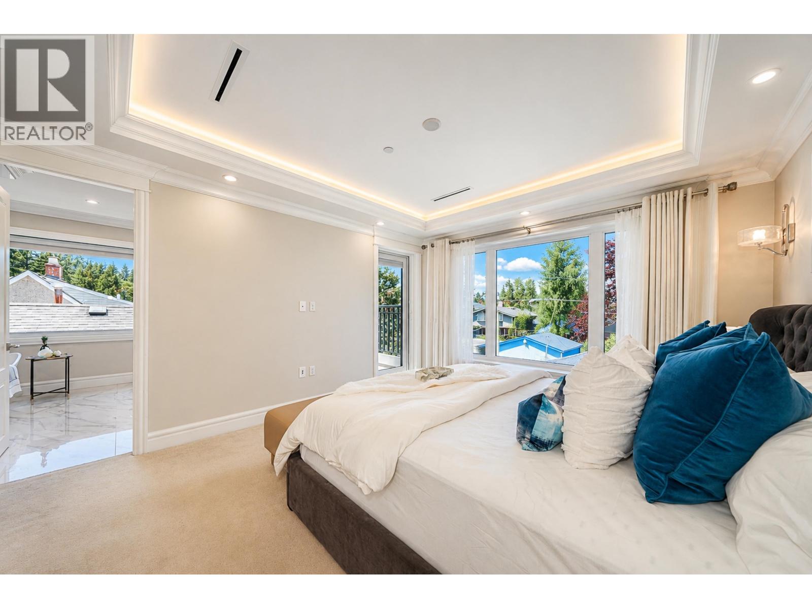 4627 W 15TH AVENUE, Vancouver