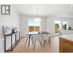 409 Hummingbird Pl, Parksville, BC V9P1K1 Photo 13