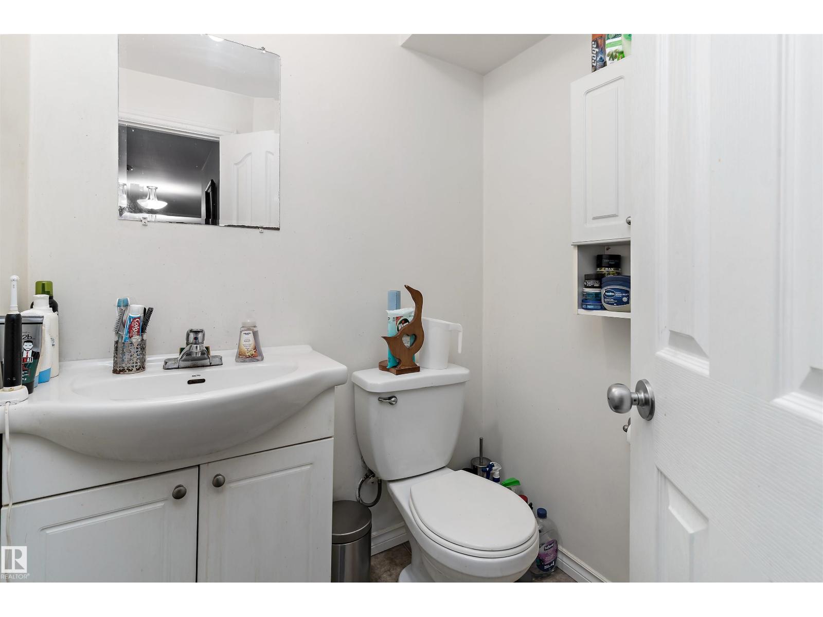20404 60 Avenue NW - Photo 6