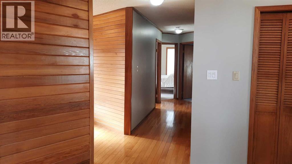 241 4 Street - Image 4