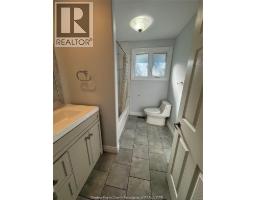 5251 Grand Boulevard Unit# Upper, Windsor, ON N8T1M2 Photo 10