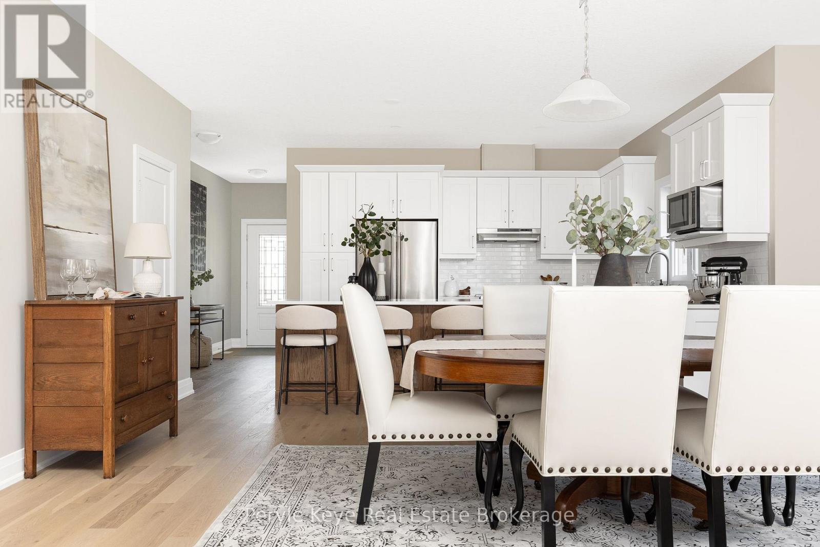 14 CHARLES MORLEY BOULEVARD - Image 3