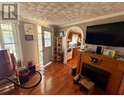 353 Main Street thumbnail 20