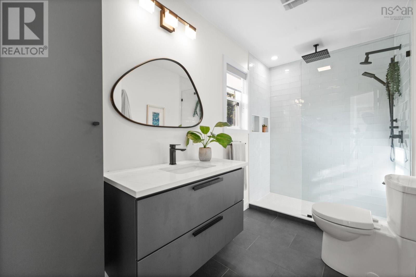 #1 1345 Dresden Row - 21