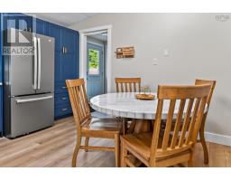 33 Matway Drive, St  Peter's, NS B0E3B0 Photo 15