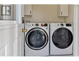 33 Matway Drive, St  Peter's, NS B0E3B0 Photo 26