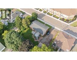 2pc Ensuite bath - 95-97 Pleasant Street, Shediac, NB E4P2L6 Photo 12
