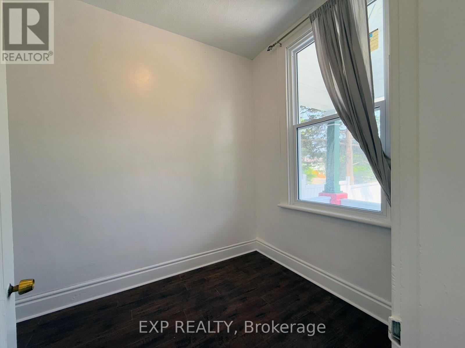 1025 YORK STREET - Image 16