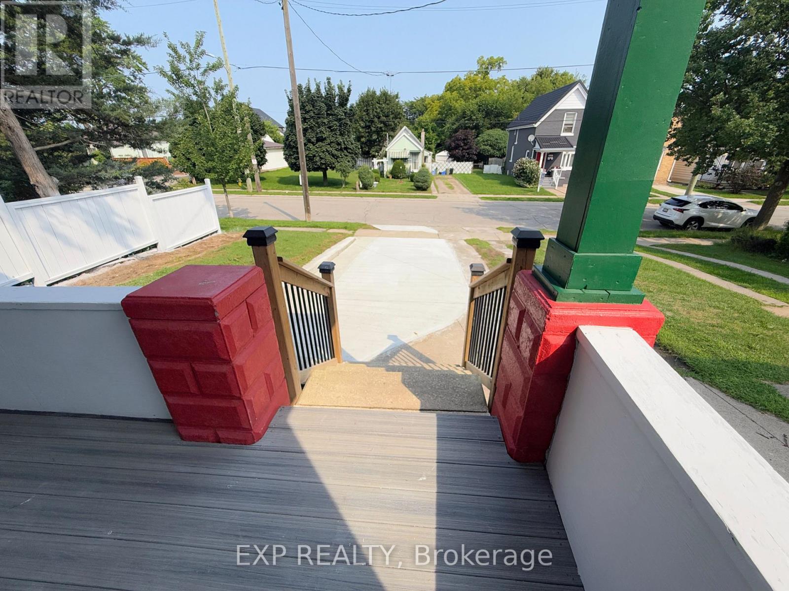 1025 YORK STREET - Image 4