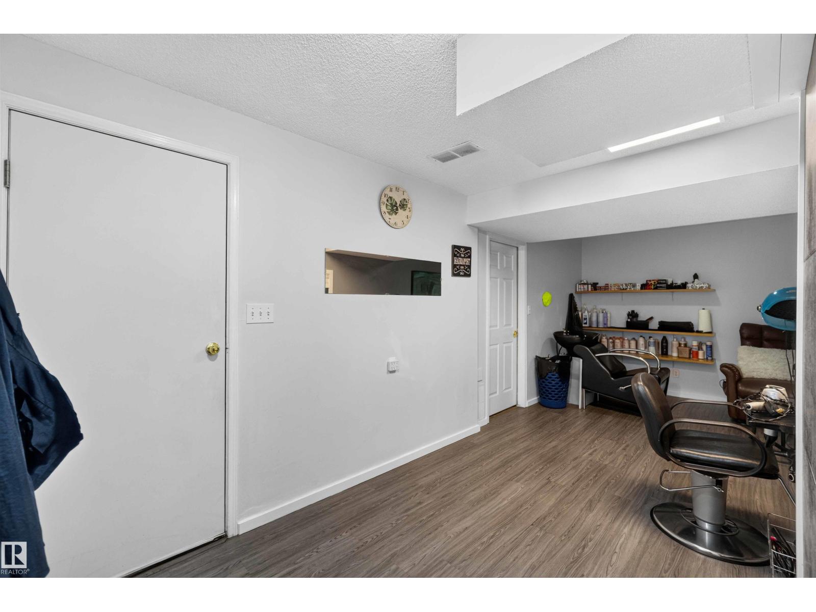 28 3645 145 Avenue NW - Photo 43