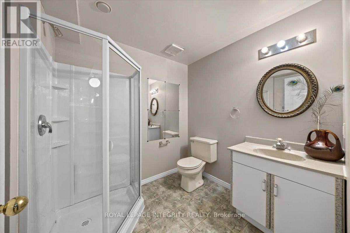 3 Bed, 4 Bath House for Sale in Ottawa – 1 STRATHBURY STREET, Ottawa – MLS# X13674572 - Image 33