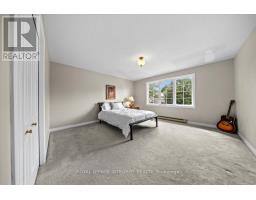 1 Strathbury Street, Ottawa, ON K2G5M9 Photo 24