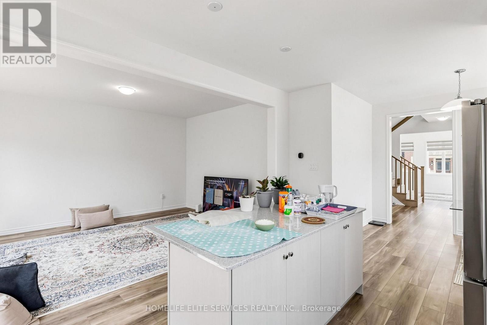3238 BRIGADIER AVENUE - 17