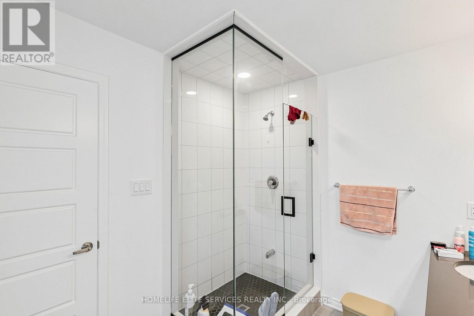 3238 BRIGADIER AVENUE - Image 36