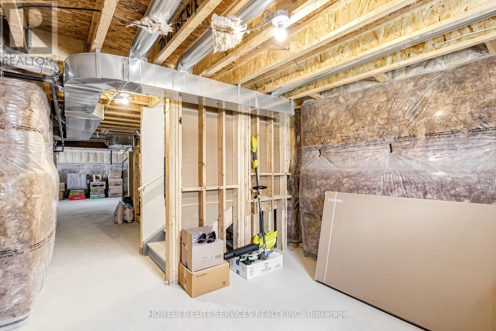 3238 BRIGADIER AVENUE - Image 42
