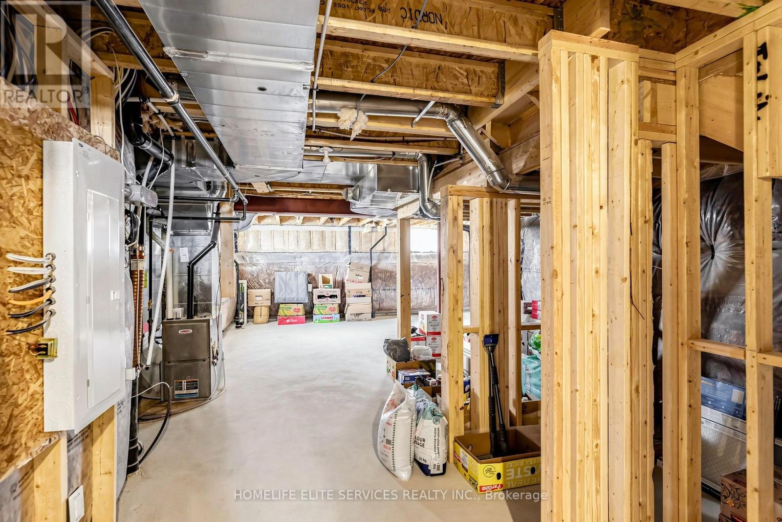 3238 BRIGADIER AVENUE - Image 43