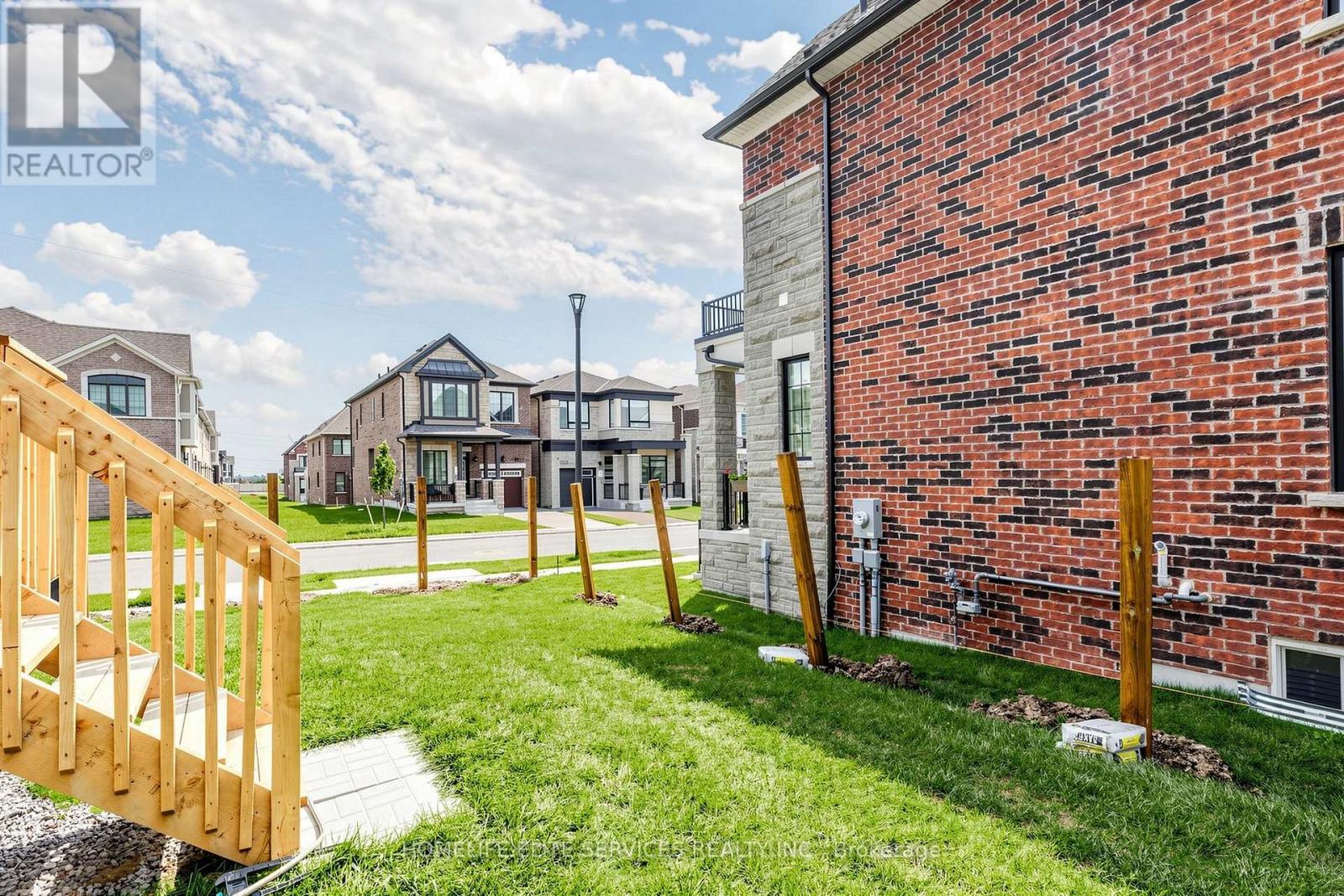 3238 BRIGADIER AVENUE - 50
