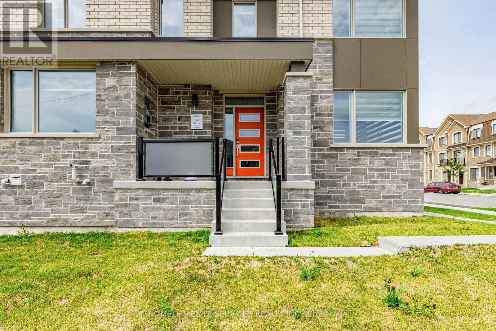 3238 BRIGADIER AVENUE - 7
