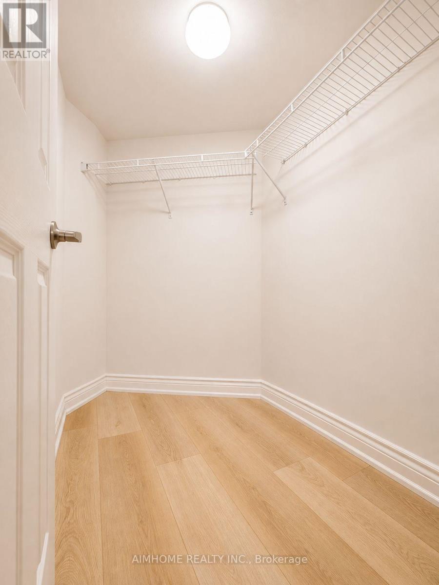 #804 75 KING WILLIAM CRESCENT - 15