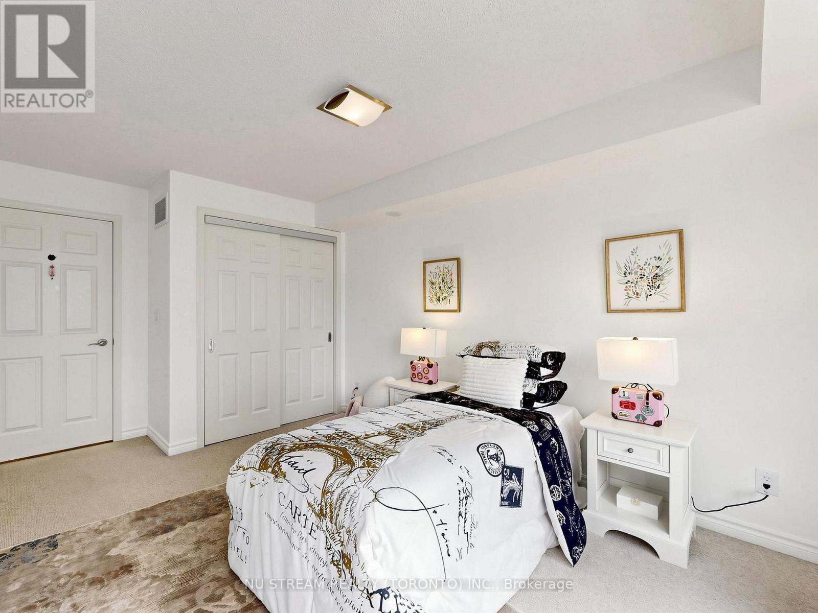 #5 7 BRIGHTON PLACE - Image 28