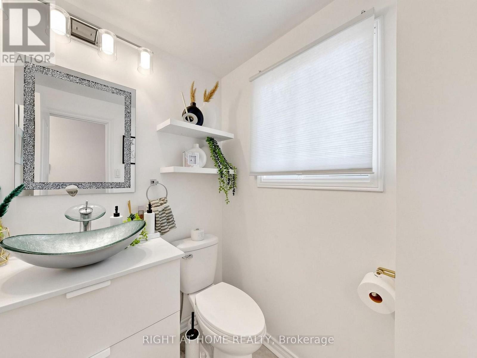 207 HICKLING TRAIL - Image 19