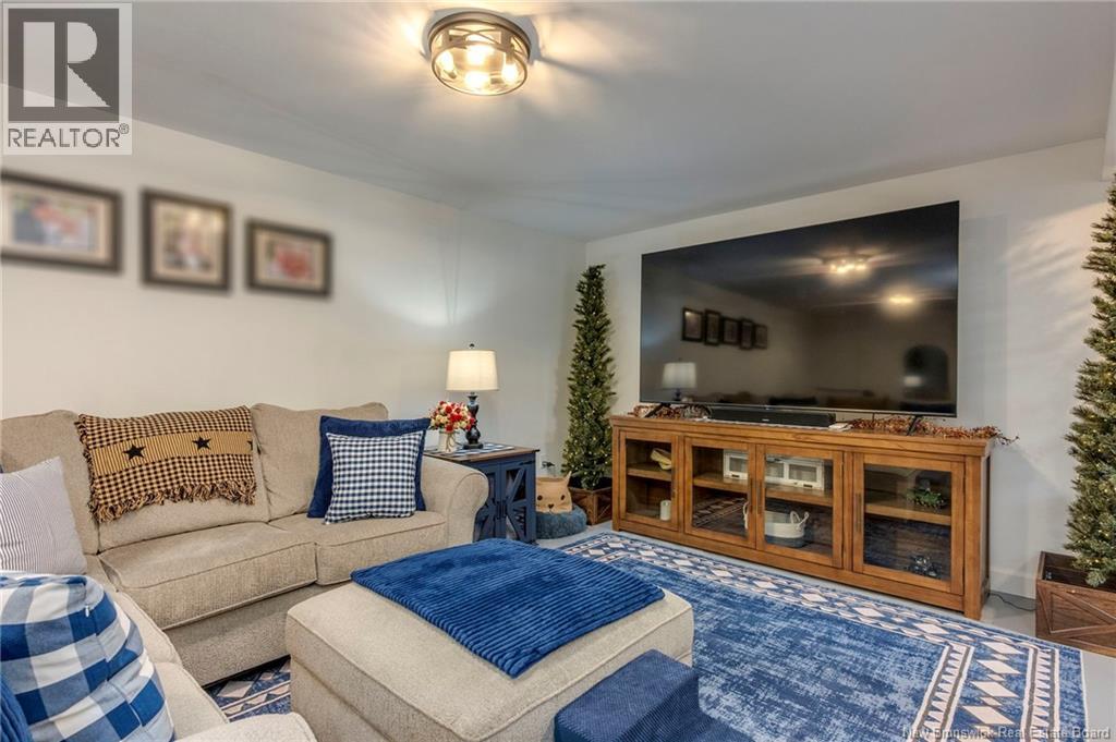 125 Inglewood Drive - Image 24